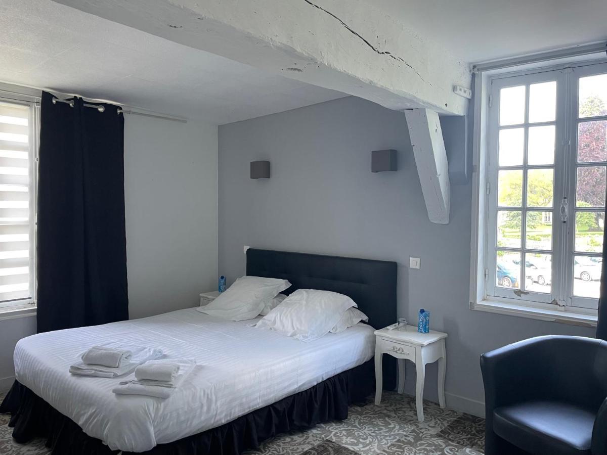 Hotel La Capitainerie Châteauneuf-sur-Loire Exteriör bild