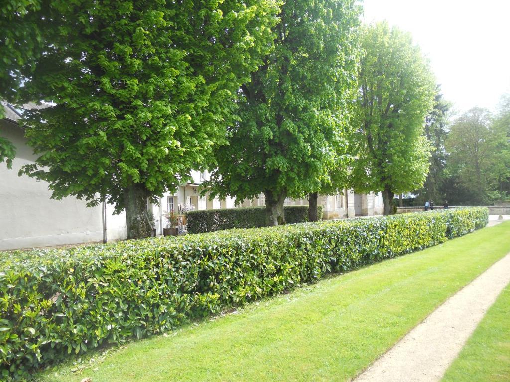Hotel La Capitainerie Châteauneuf-sur-Loire Exteriör bild