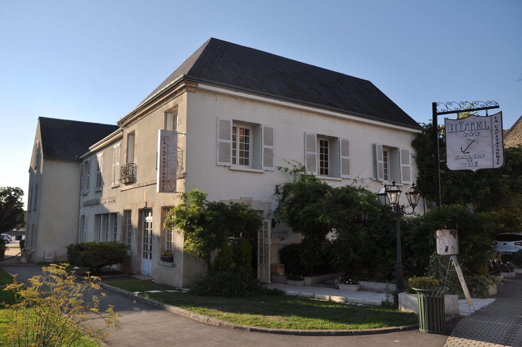 Hotel La Capitainerie Châteauneuf-sur-Loire Exteriör bild